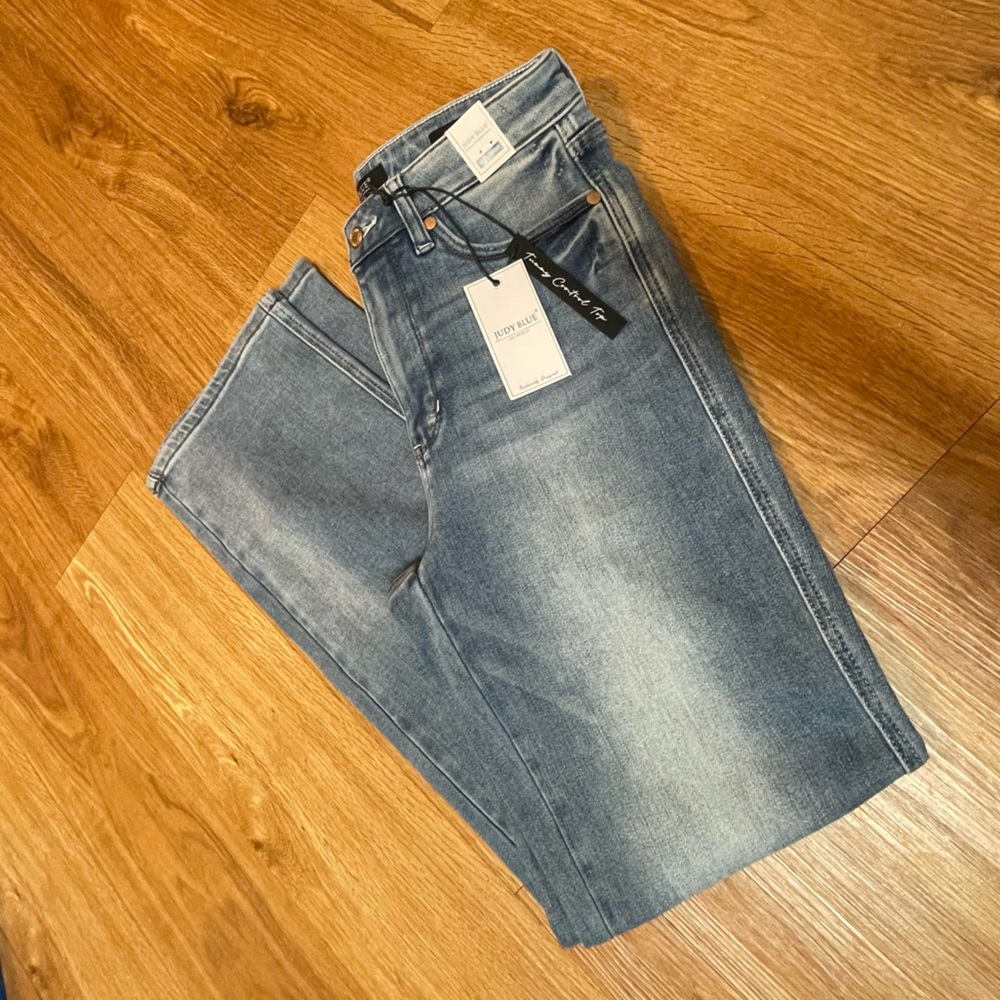 New Judy Blue High Waist Straight Fit Jean Sz 9/29